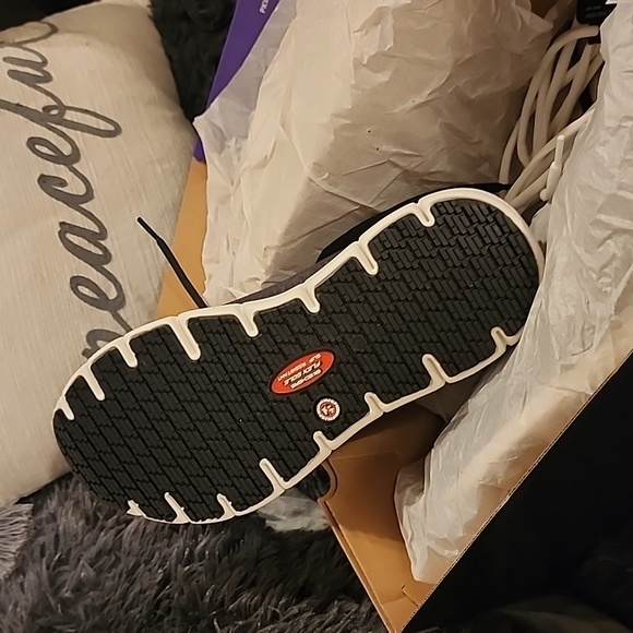 COPY - Sketches Health Care Pro Sr - Picture 2 of 8